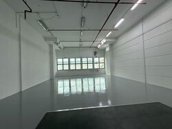 Macpherson MRT (D14), Factory #585367111